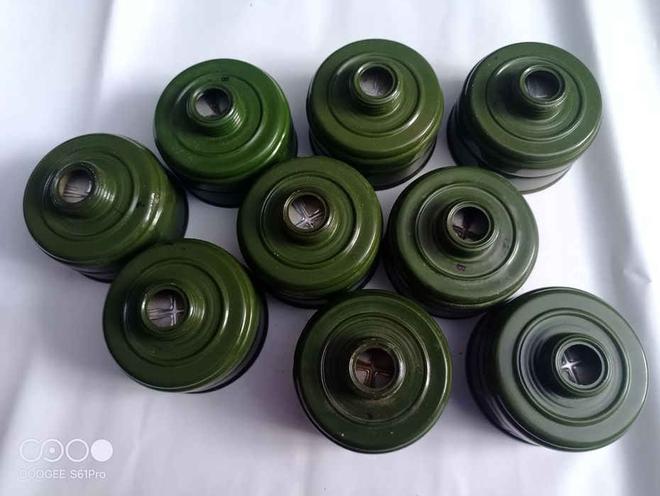 Протигаз ГП-5 чорний.Фільтрувальні коробки б/у.Ядра 5 кг.