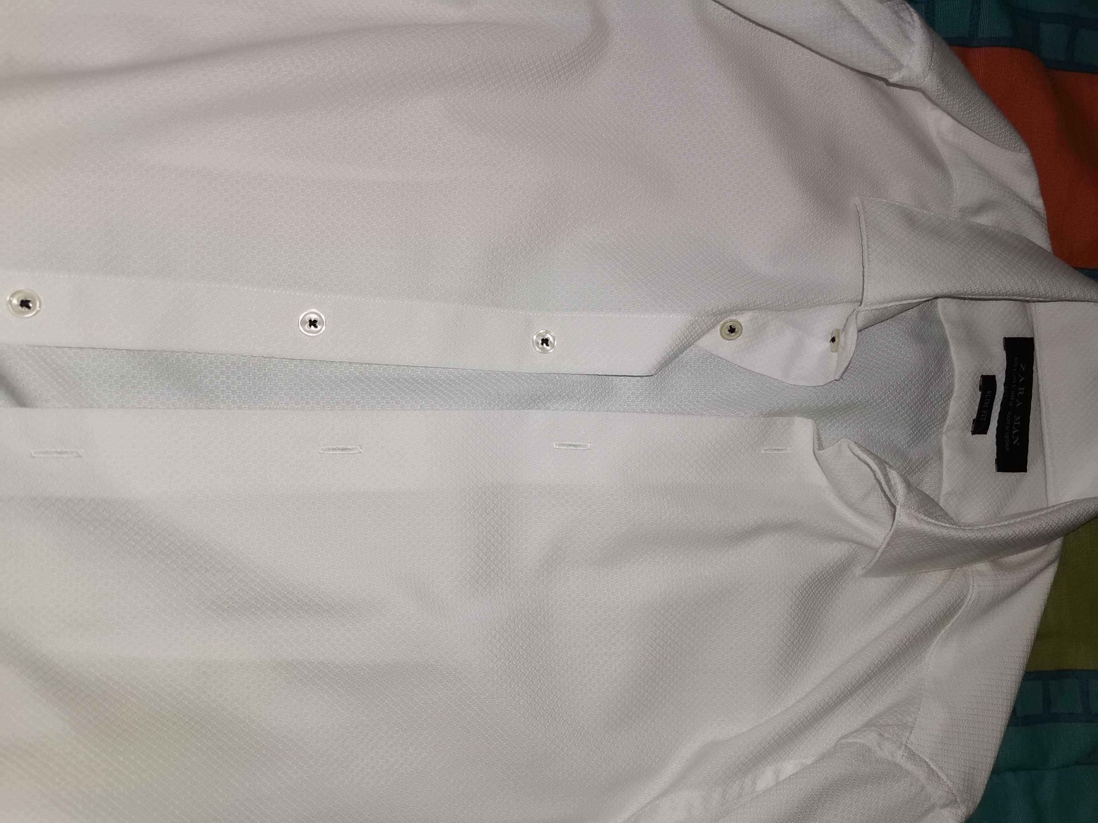 Fato preto Homem Zara e camisa branca Zara (50€ ou venda individual)