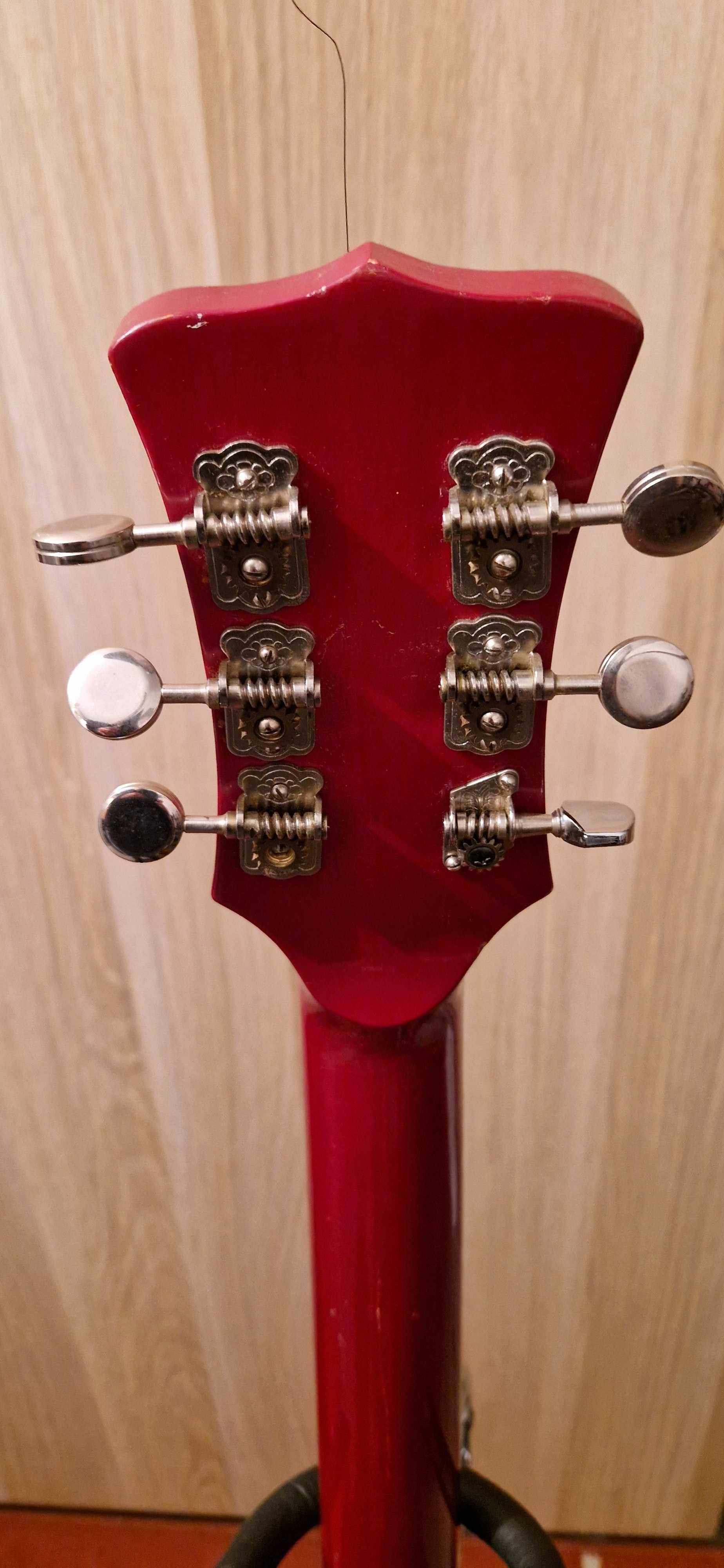 Defil Aster gitara (plus oryginalny pokrowiec)