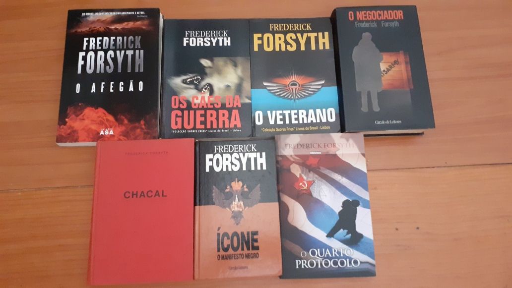 Lee Child / Dean Koontz / Jack Higgins / Martin Cruz Smith /Tom Clancy