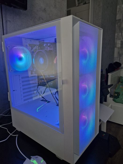 Zestaw Gamingowy PC Ryzen 7 32GB DDR4 500GB M2