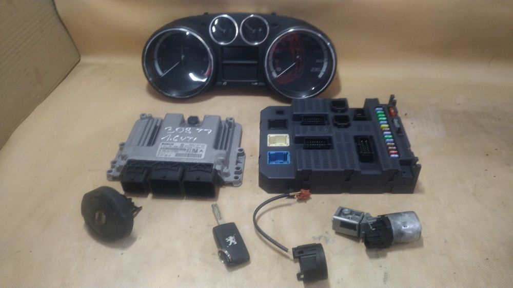 / Peugeot 308 T7 zestaw startowy stacyjka kluczyk komputer 1.6 Vti