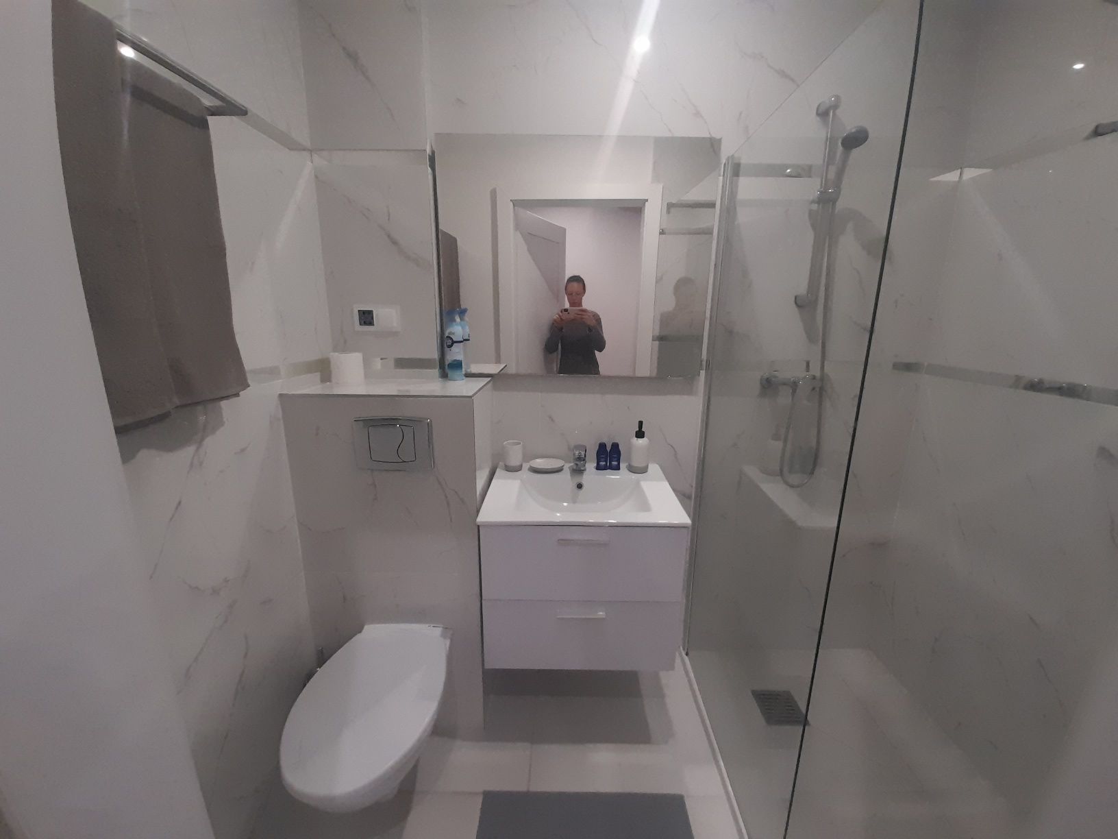 Studio apartament pokój (w cenie parking) Piaseczno