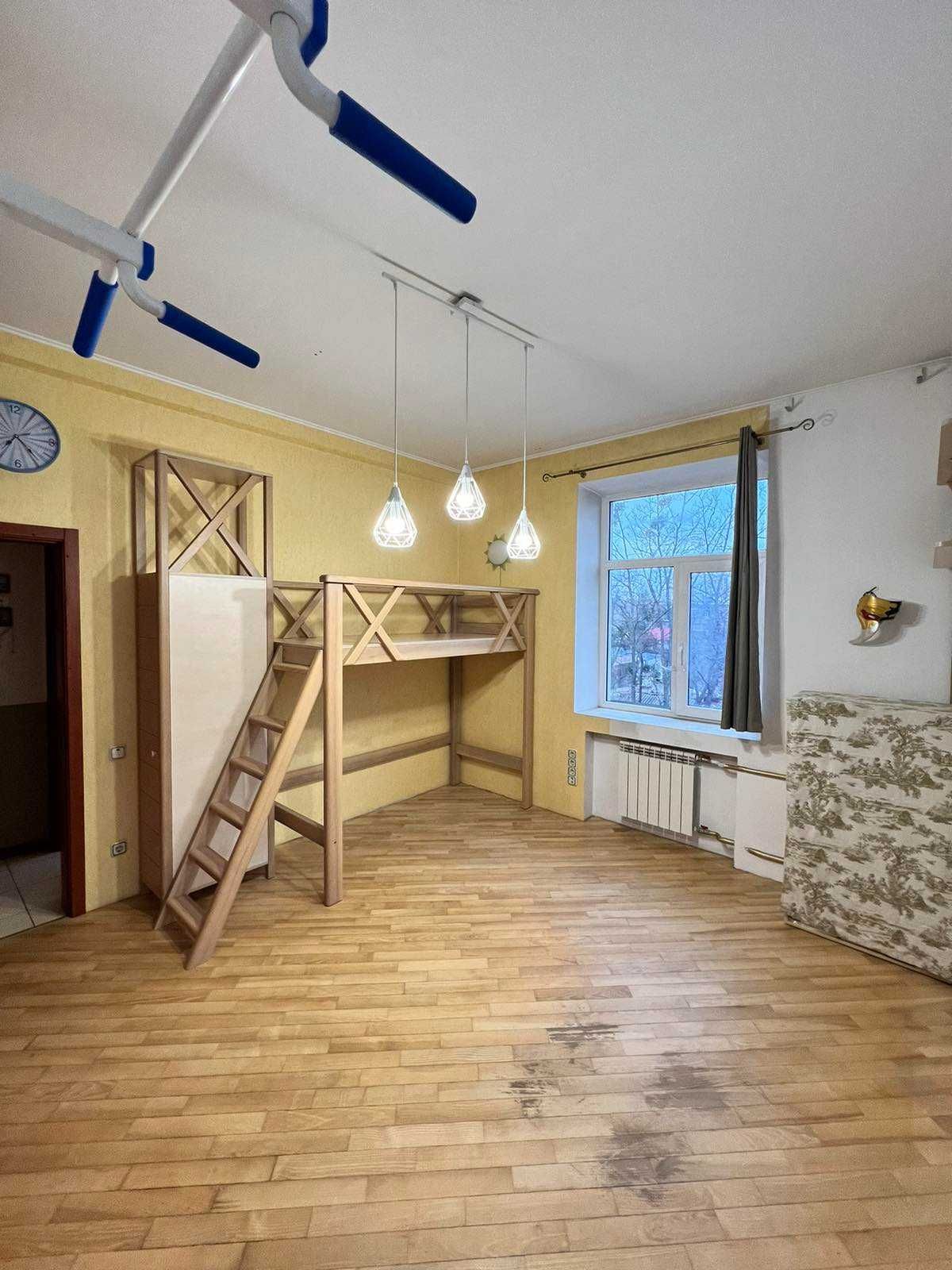 Продам 2 комнатную квартиру 4/5 в Центре, взд Пушкинский, Ж/Б !