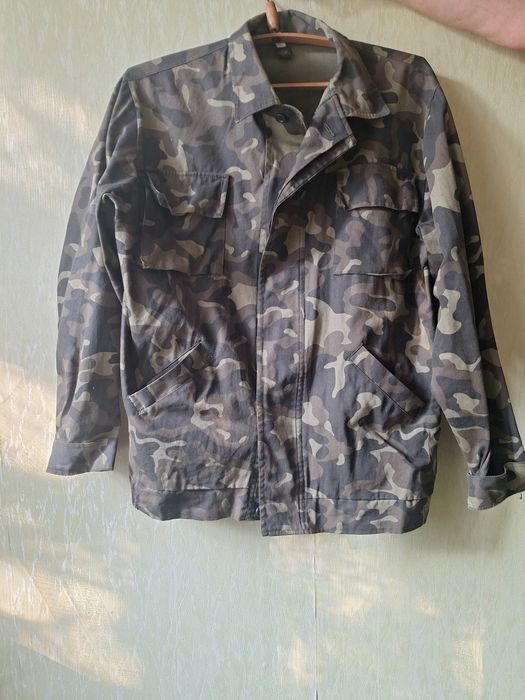 Женское кожаное пальто. Камуфляжная куртка. Халаты мужские спецовочные