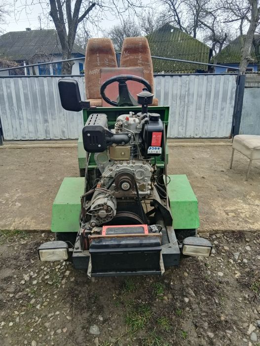 Продам міні-трактор 4х4