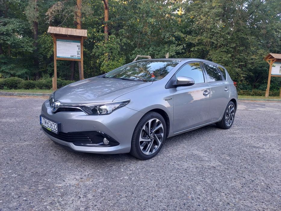 Toyota Auris Auris 2016r 1.8 Hybrid bezwypadkowy, serwisowany