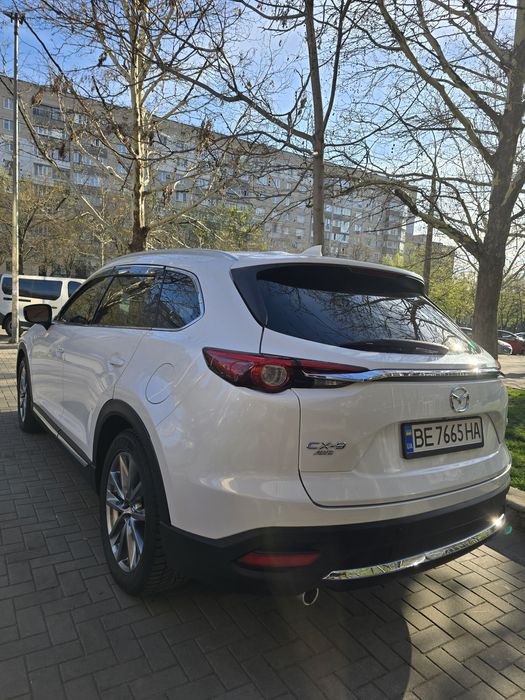 Mazda CX-9 Signature