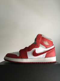 Nike Jordan 1 Retro High OG Varsity Red 35