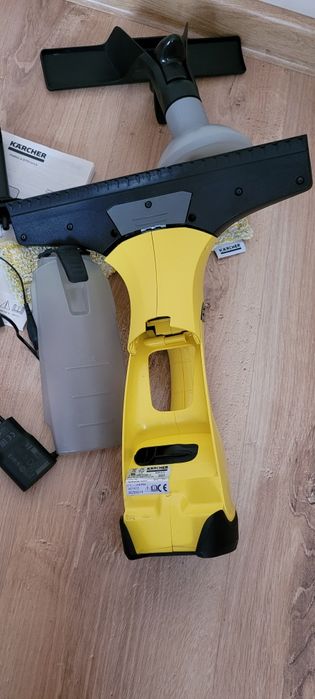 Myjka ciśnieniowa Karcher WV2 Premium