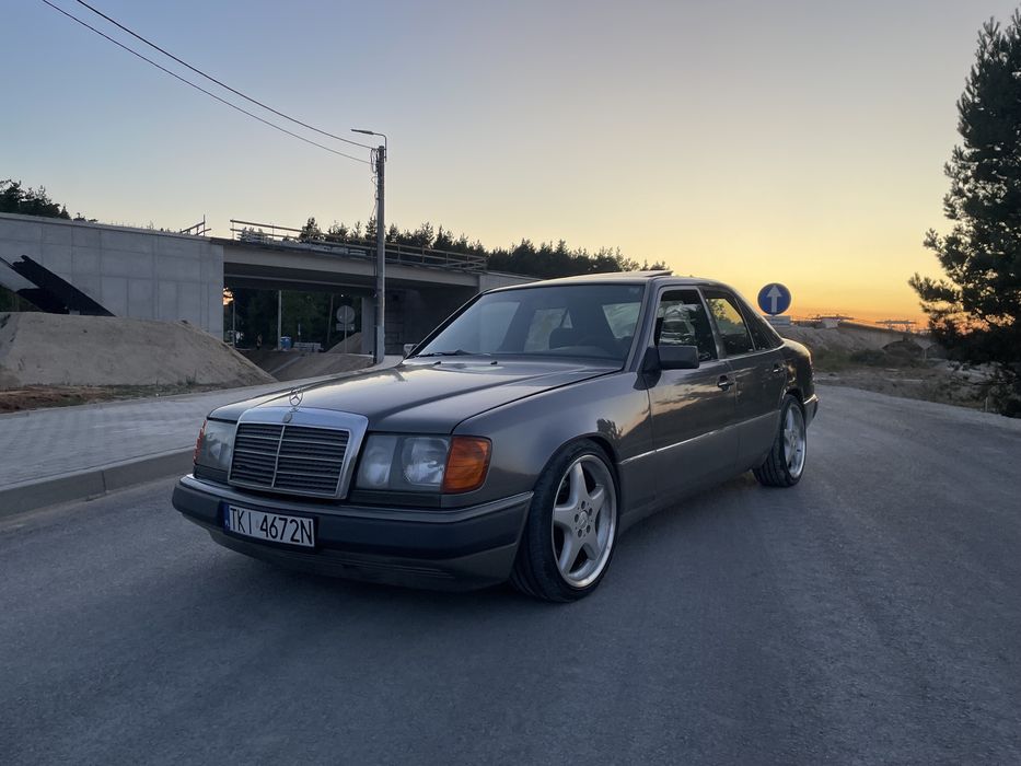Mercedes-Benz W124 300D