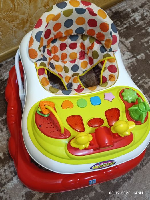 Ходулі дитячі, ходунки