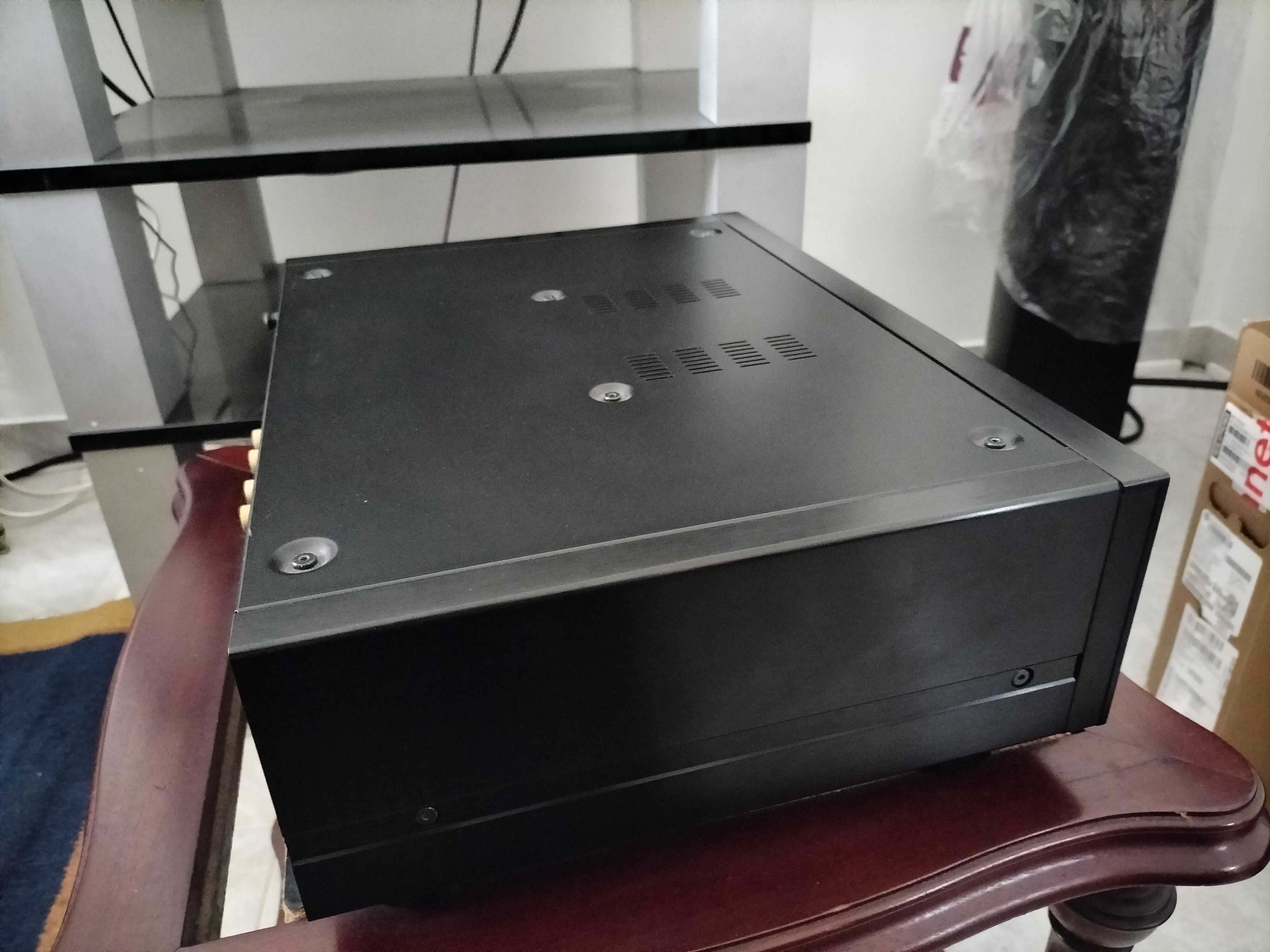 Aparelhagem Pioneer de alta gama - amplificador, leitor e colunas