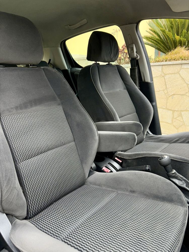 Peugeot 207 1.4 Hdi