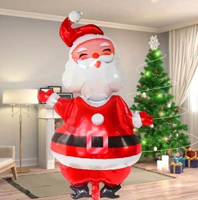 Санта Клаус величезний!