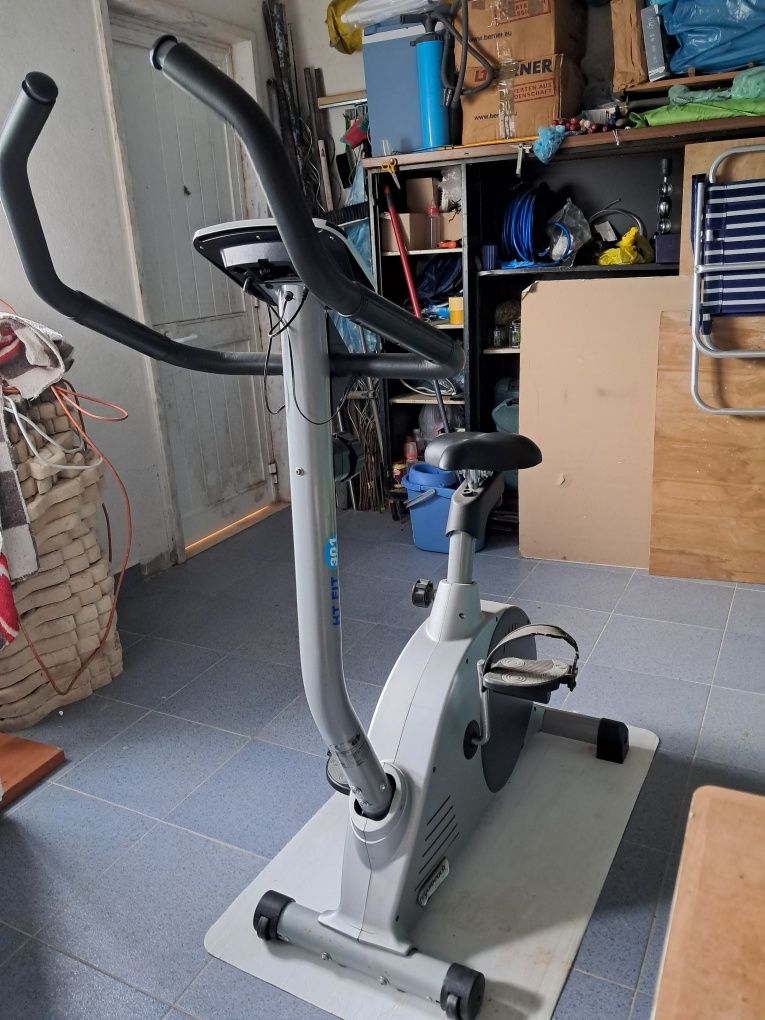 Bicicleta de ginástica