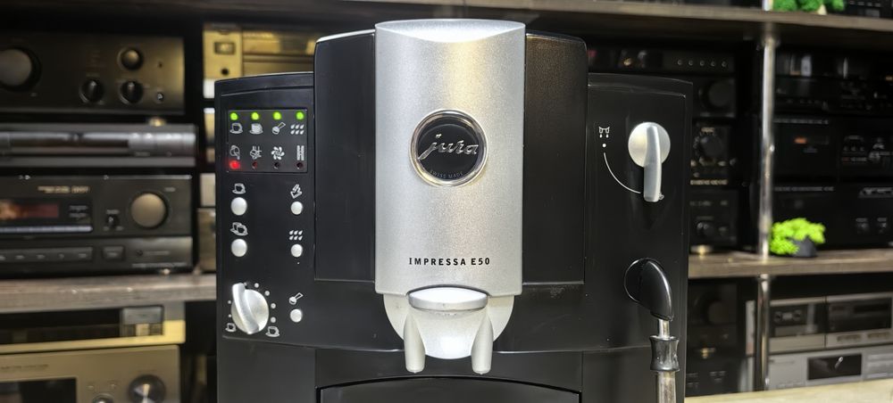 Кавова машина Jura Impressa E50