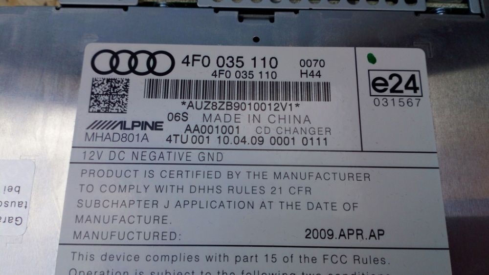 Zmieniarka CD Alpine AUDI A6 C6 LIFT Q7 A8 4F0