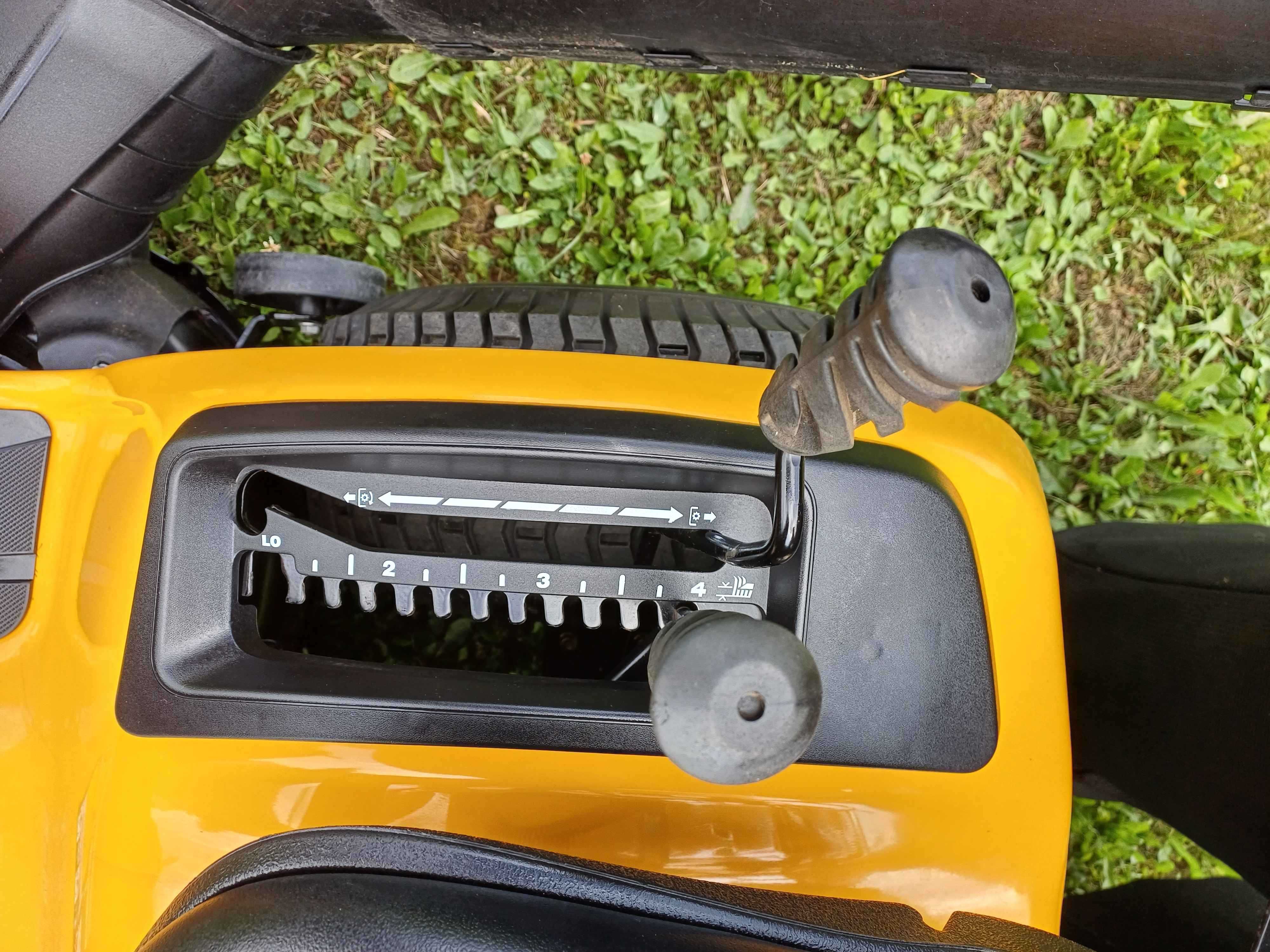 Traktorek kosiarka Cub Cadet XT1