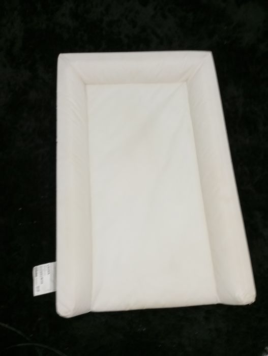 Muda-Fraldas impermeável Ikea