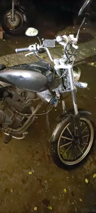 Vendo moto a trabalhar (urgente)