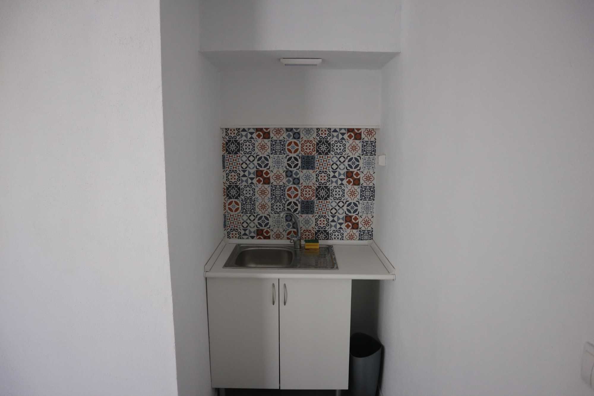 Sala-Estúdio multiusos com 30m2, aluguer à hora/dia/mês