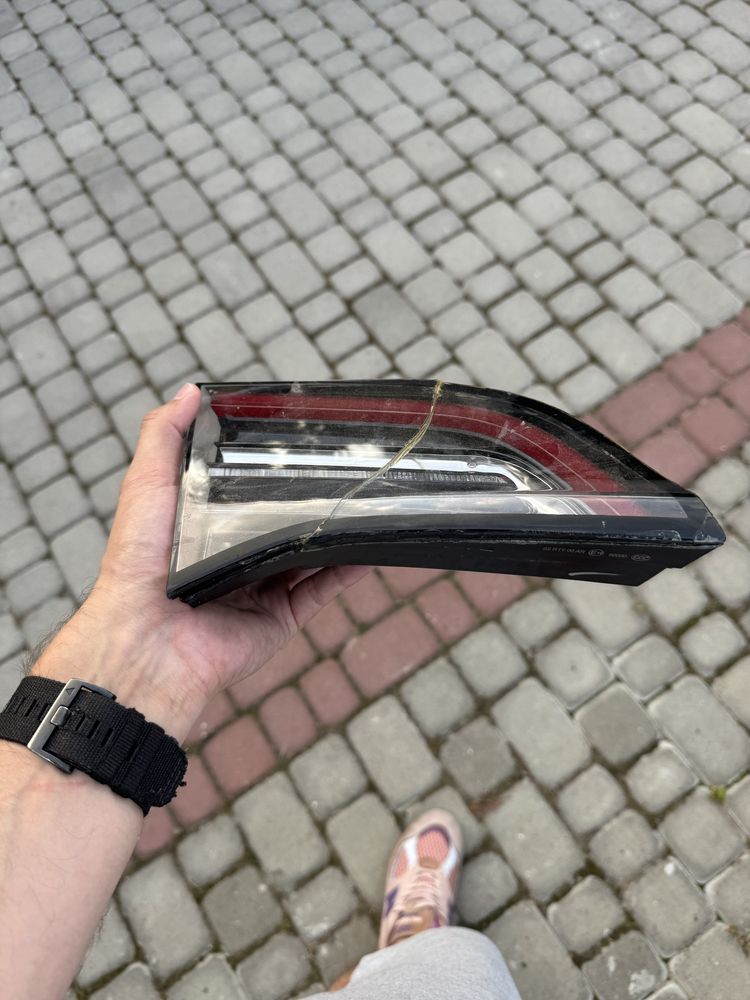 Tesla model 3 дорест фара фонарь задний левый