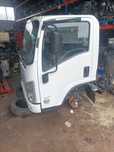 Cabine estreita isuzu
