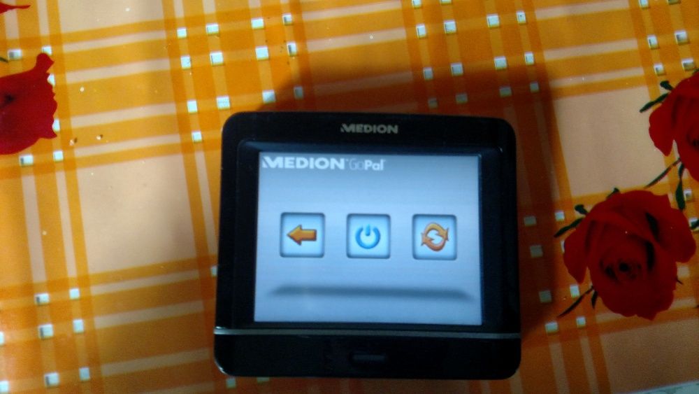 GPS Навигатор MEDION E3230