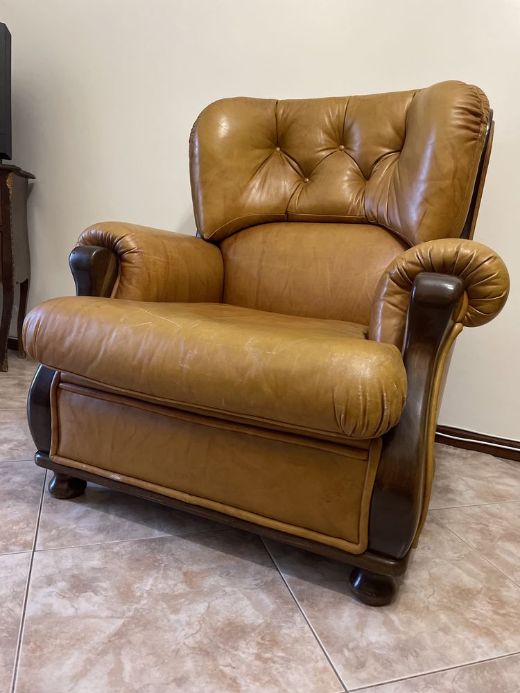 Sofá Vintage em Pele
