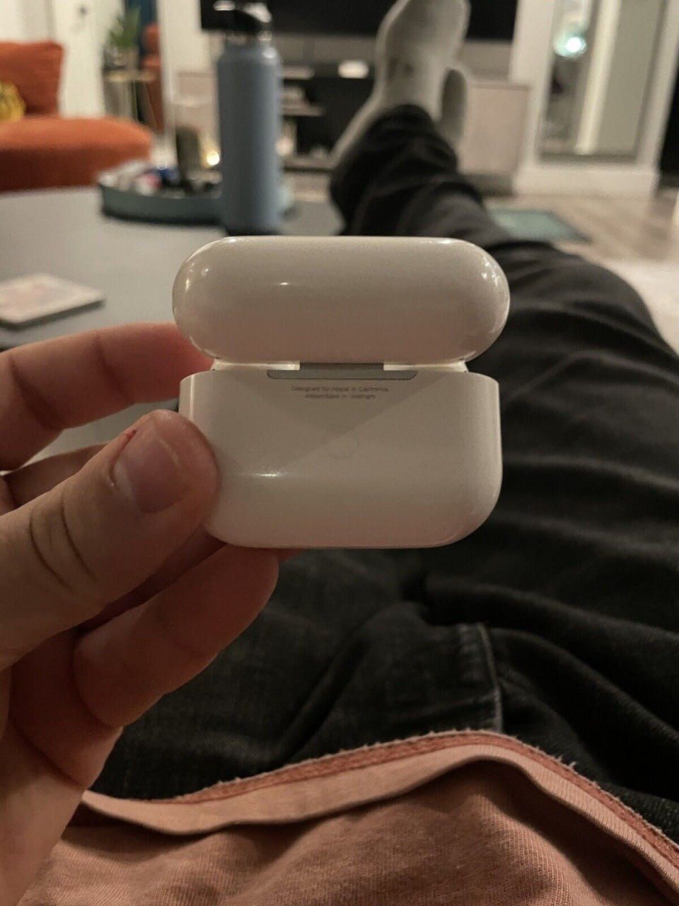 AirPods Pro на гарантии