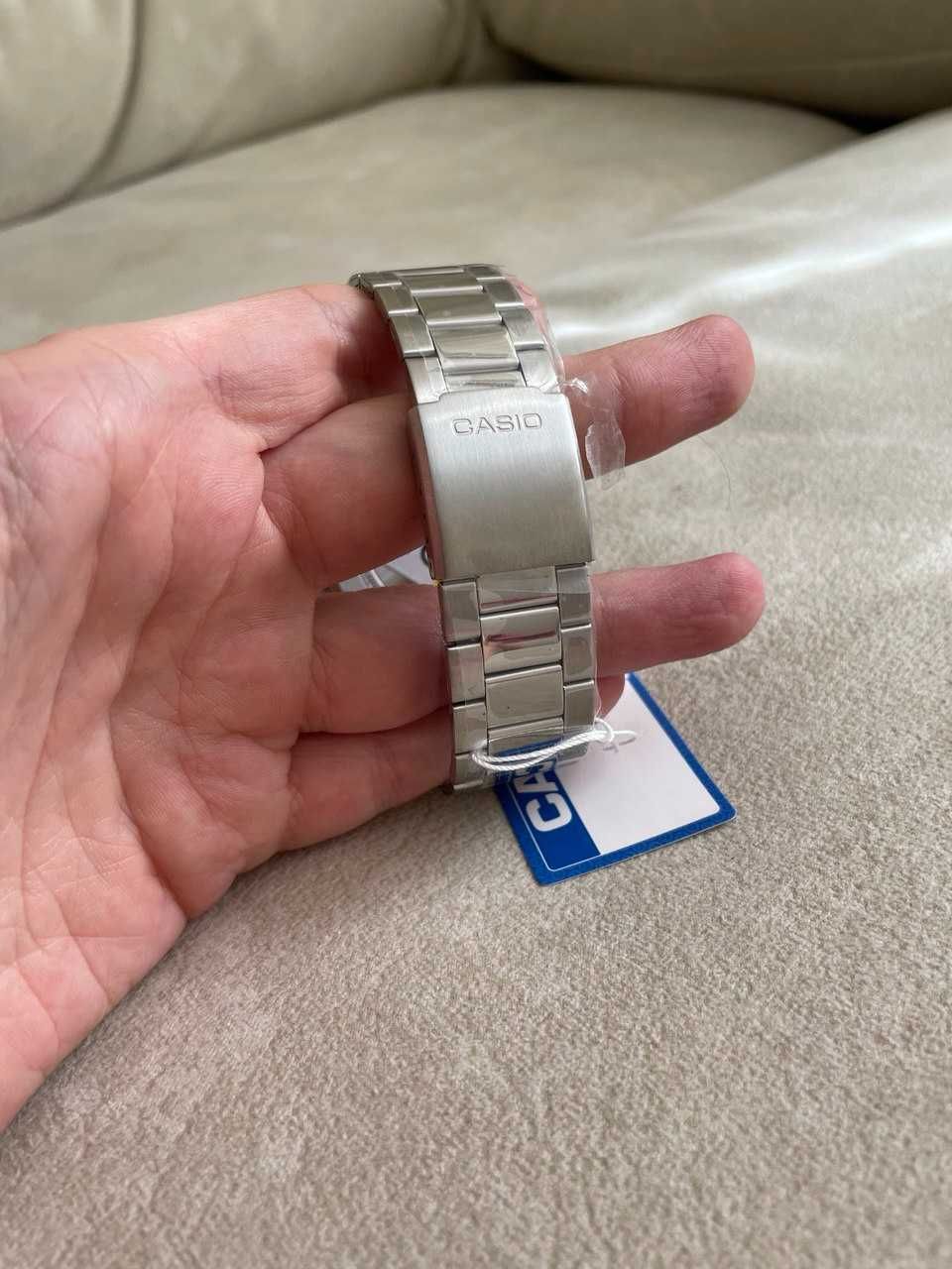 Мужские часы CASIO Classic MTP-VD01D-2EVUDF