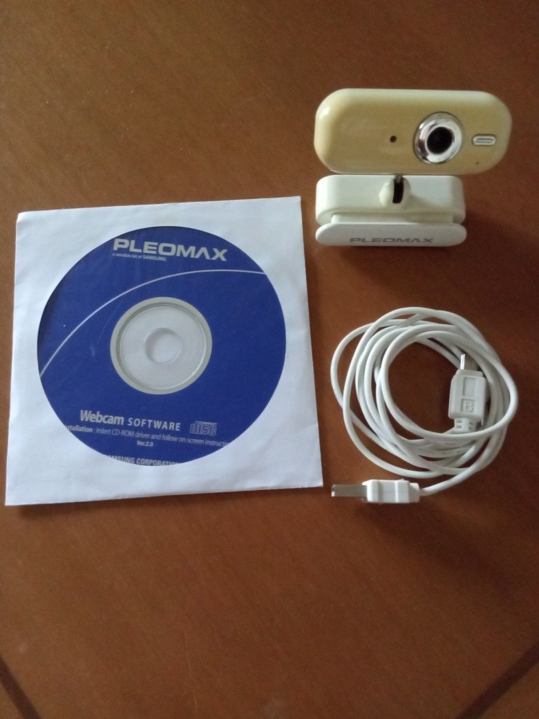 Веб-камера Samsung Pleomax PWC-3800