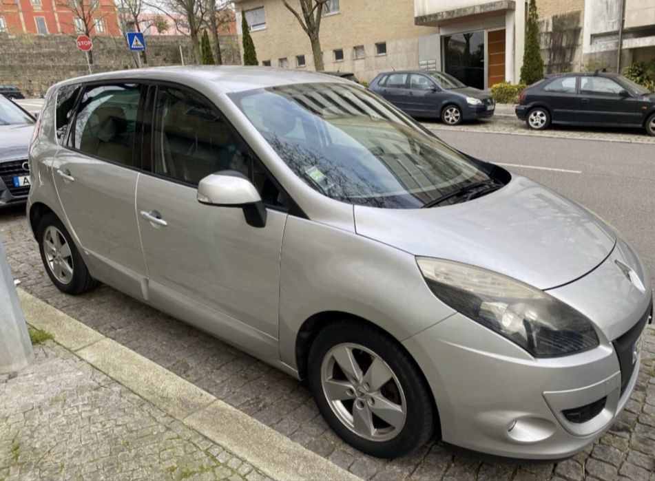 Renault Scenic 1.5 DCI