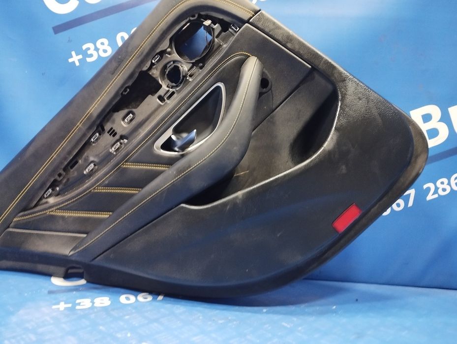 Обшивка двері задньої лівої Мерседес АМГ Е63 AMG E63 S Карта