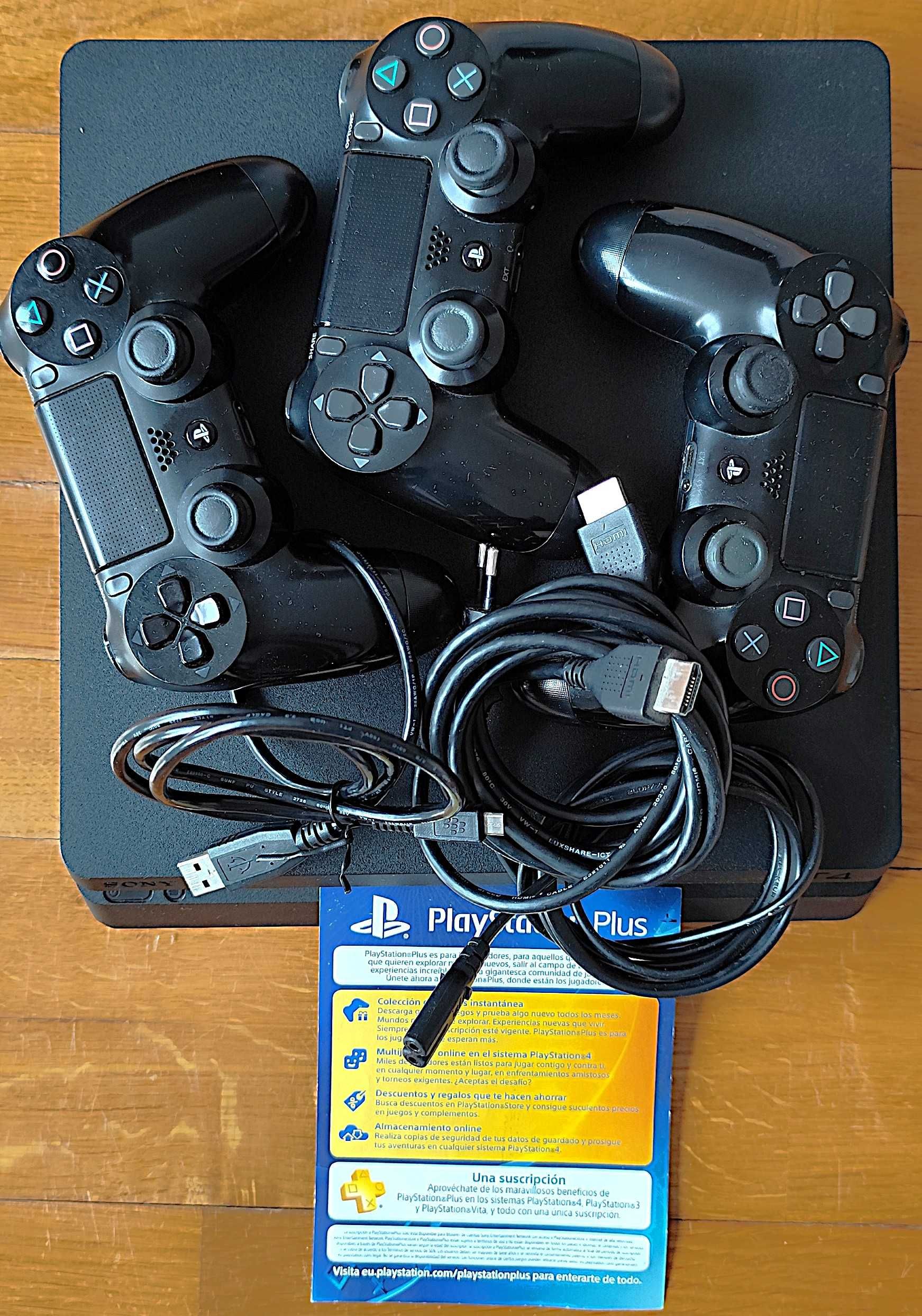 PlayStation PS4 Slim 500Gb + 8 Jogos