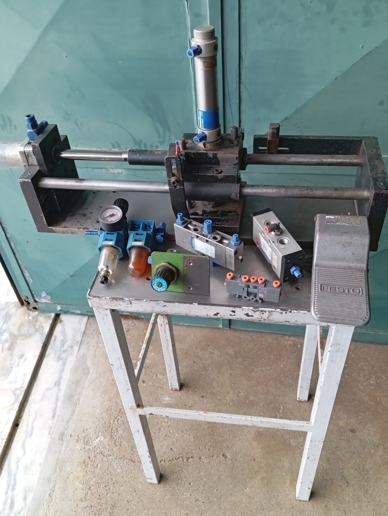 Cilindros Pneumáticos