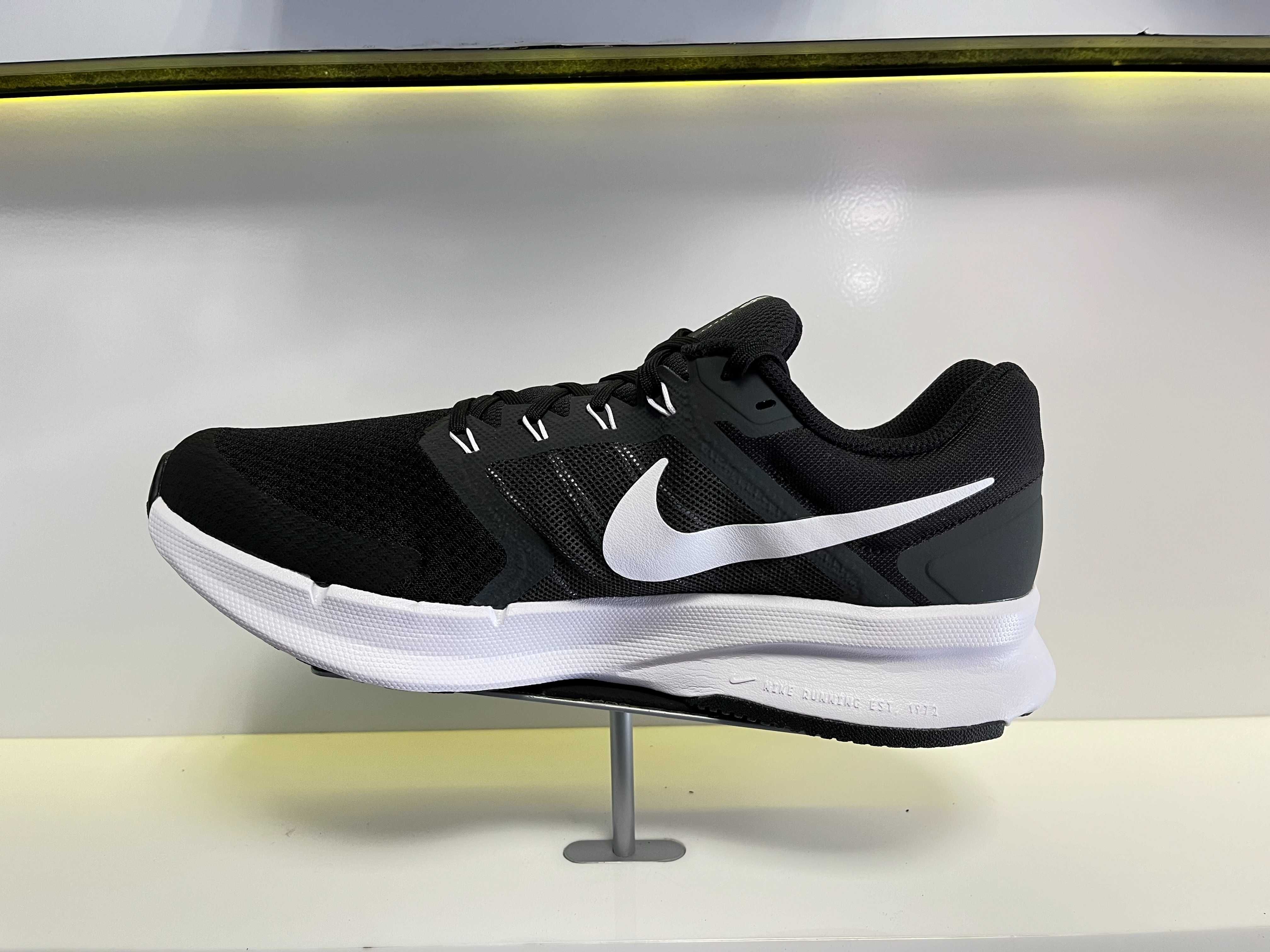 Кроссовки Nike Run Swift 3 (DR2695-003) (DR2695-002) оригинал