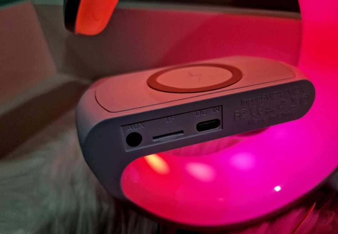 Rádio despertador bluetooth