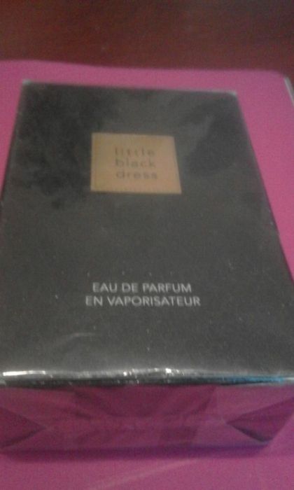 Woda perfumowana litte black dress 50ml sprzedam