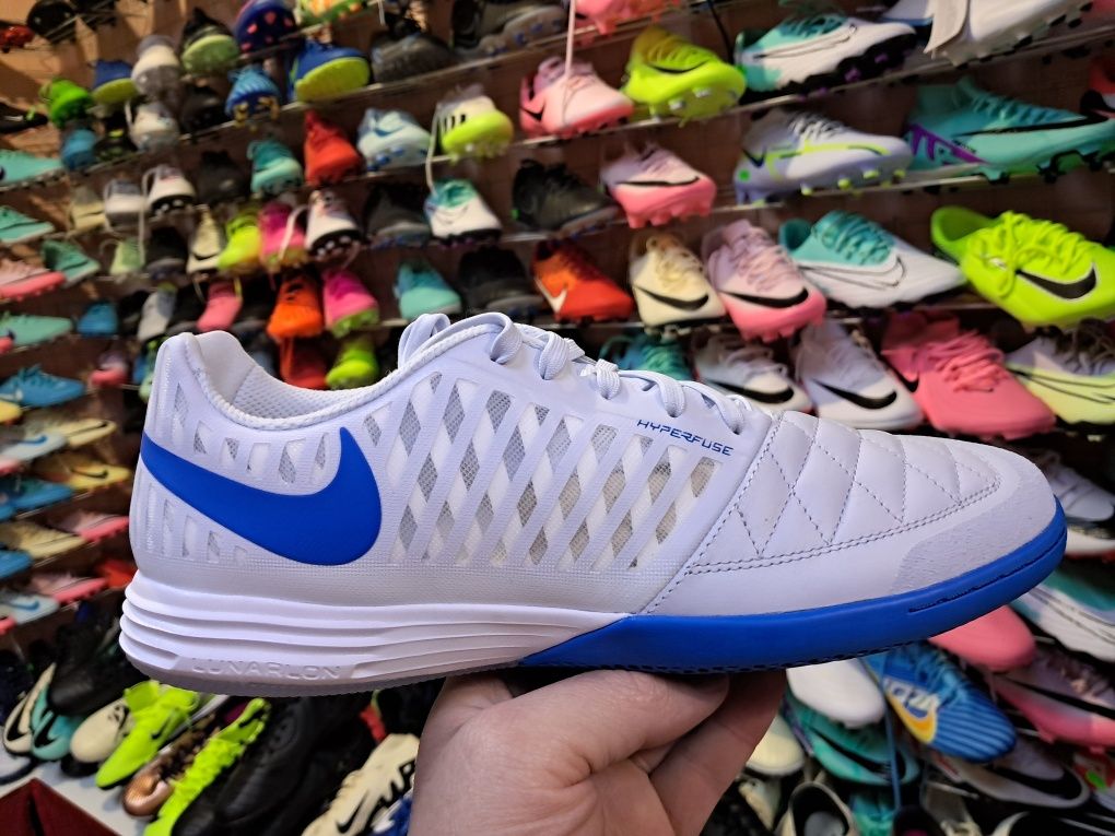 Футзалки Nike Lunar Gato II IC 580456-013 оригінал є всі розміра