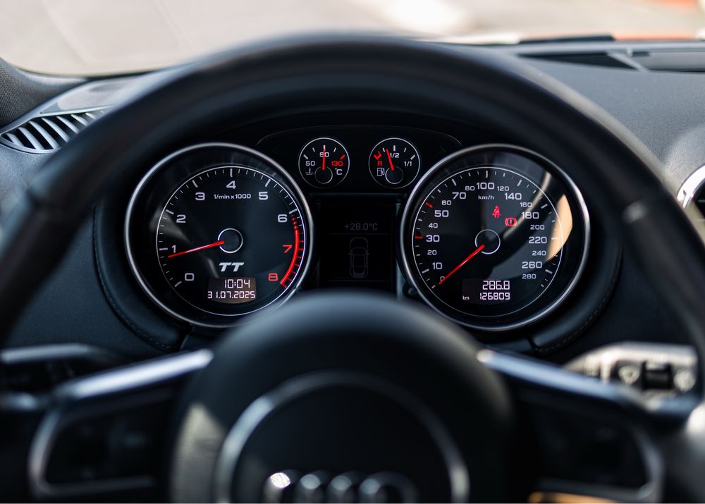 Audi TT 1.8 TFSI S Line