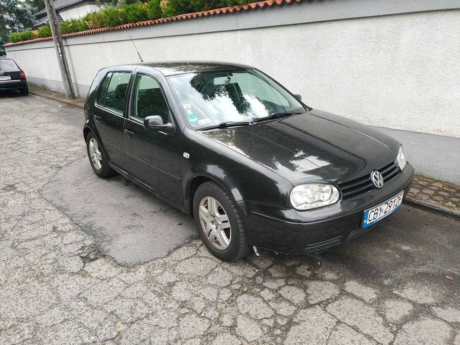 VW Golf IV. AUTO DO SPROWADZENIA NA LAWECIE. Do naprawy lub na części