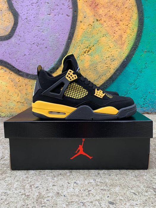 Кросівки чоловічі та жіночі Nike Air Jordan 4 Retro. 36-45 розміри