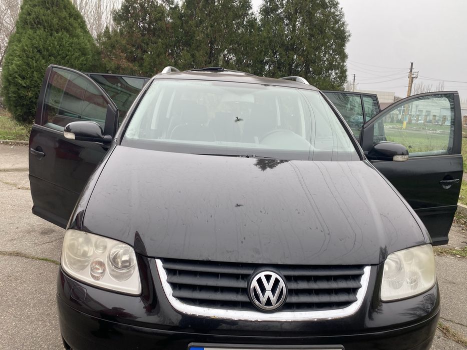 Volkswagen touran 2л дизель автомат