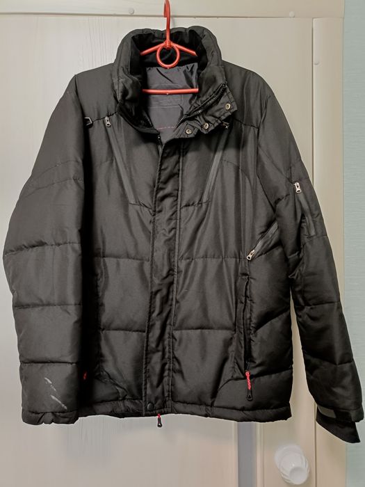 Чоловіча куртка (пуховик)