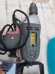 Berbequim de 550v (8 brocas)