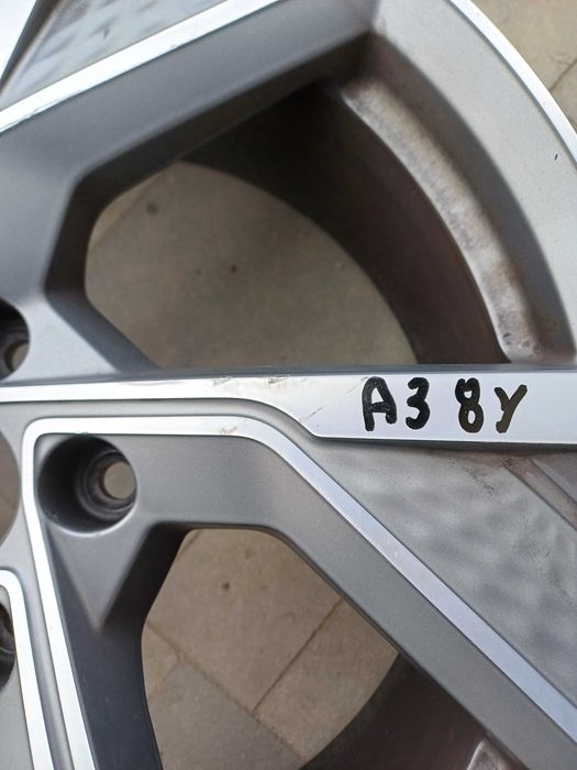 felga audi a3 s3 rs3 8y 8x19 et49 5x112 8y0.601.025q