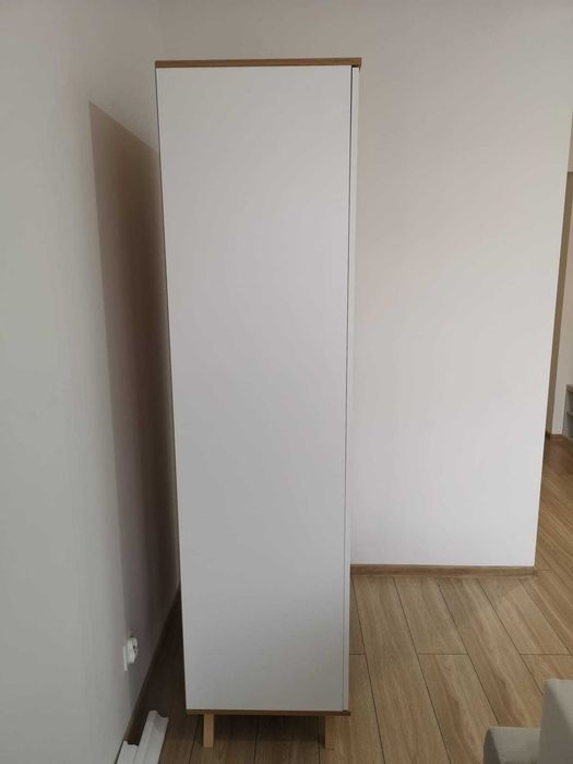 Szafa wolnostojąca - nigdy nie była używana