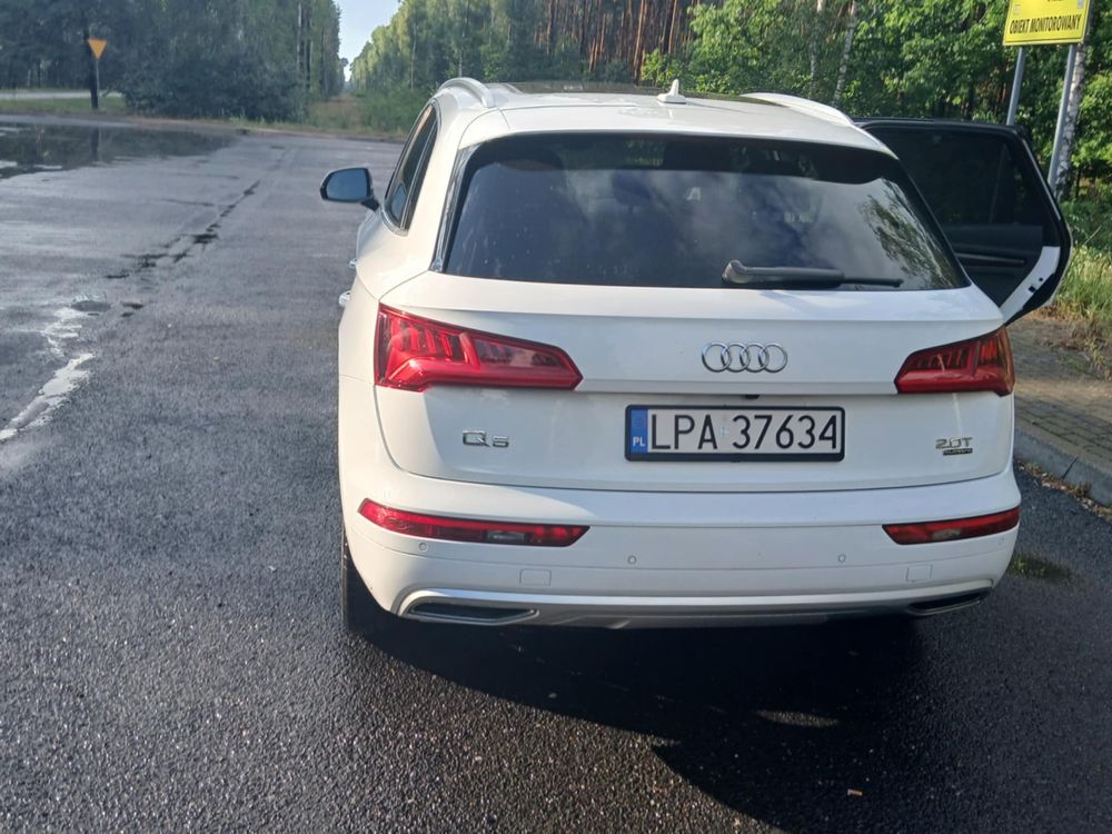Audi Q5 2018 Premium Plus!!